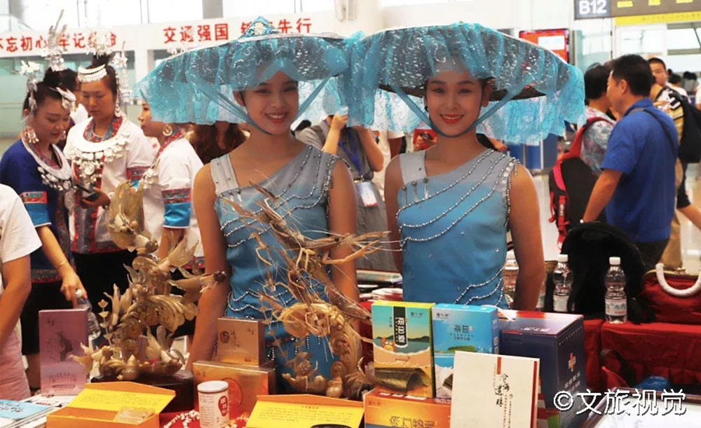 搭乘首發(fā)高鐵，海真珠珍珠粉抵達(dá)東方明珠